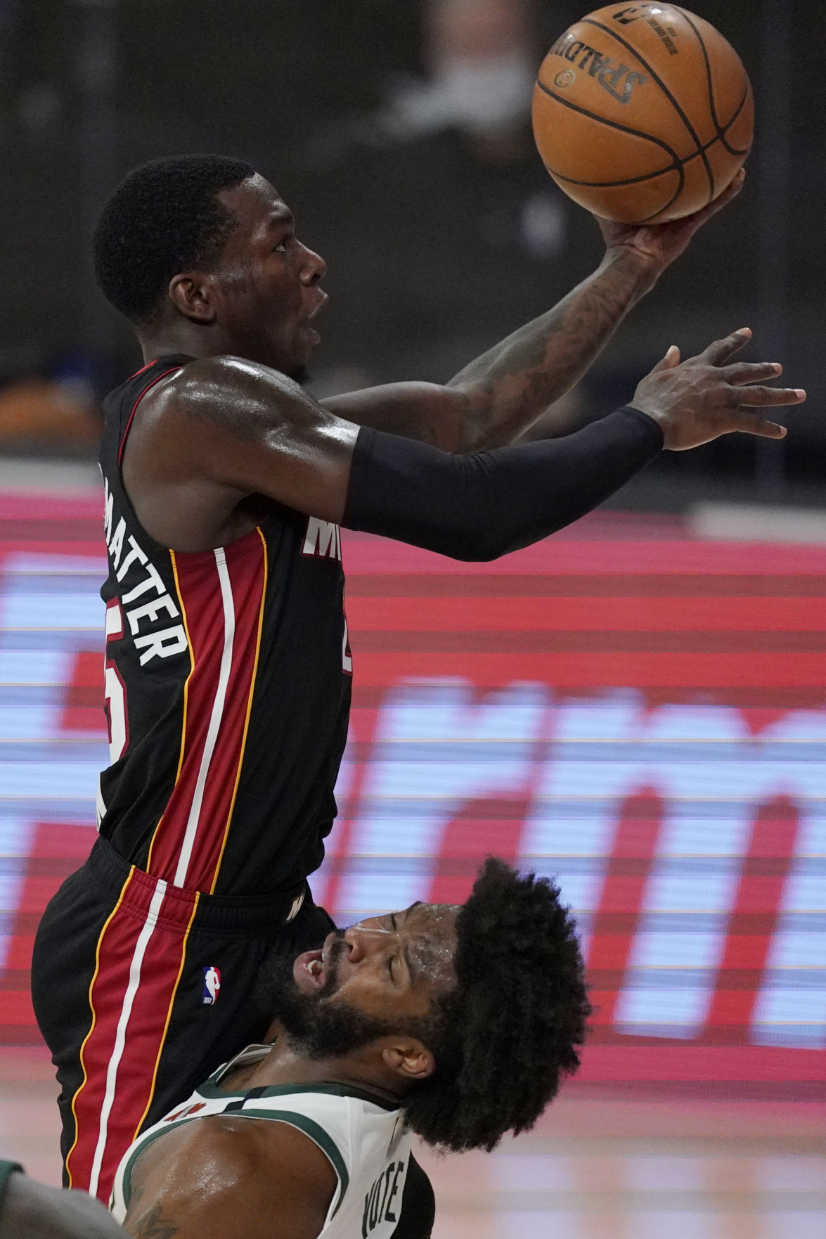 Heat 103, Bucks 94